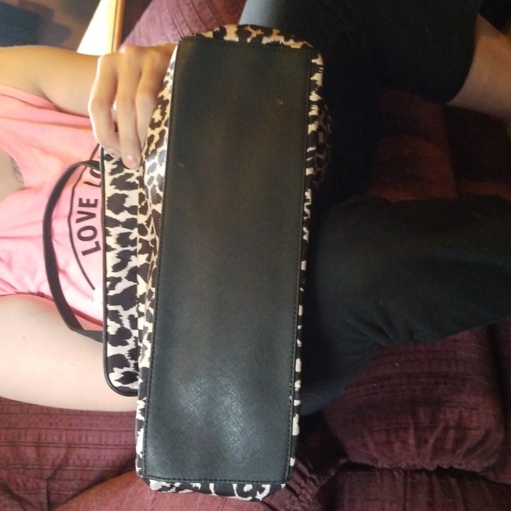 Purse - Picture 4 of 5